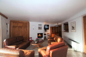 Apartment Blanchon 200 m - 6-7 rooms - Living room with fireplace